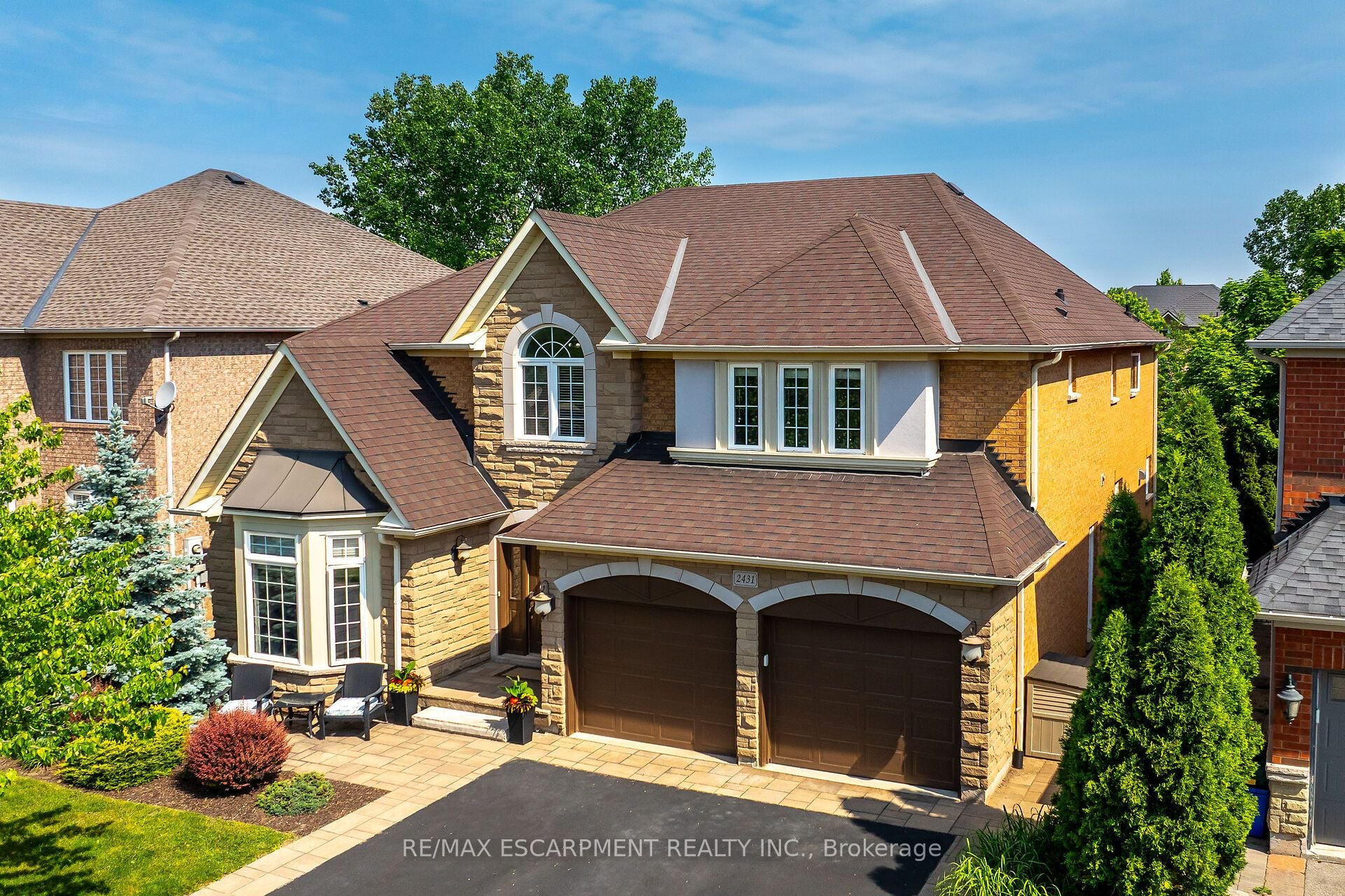 2431 Castlebrook Road, Oakville, ON, L6M 4Z2