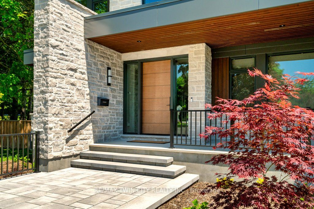 26 Golfview Place, Kitchener, ON, N2M 2Y2 photo 2