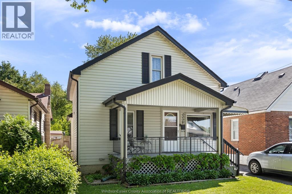 2238 Charl Avenue, Windsor, ON, N8X2A2 photo 2