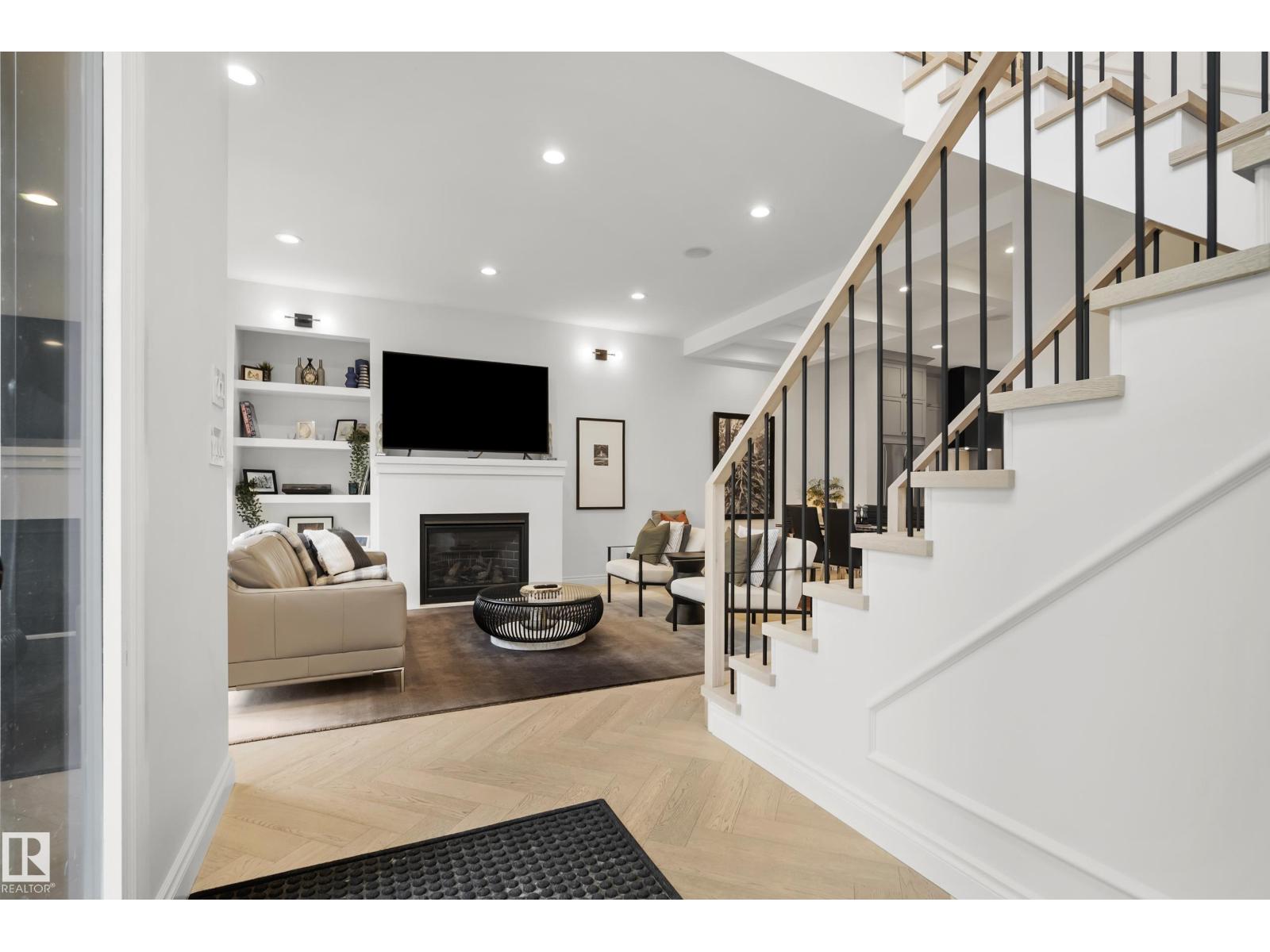 6115 111 Avenue NW, Edmonton, AB, T5W0L1 photo 4