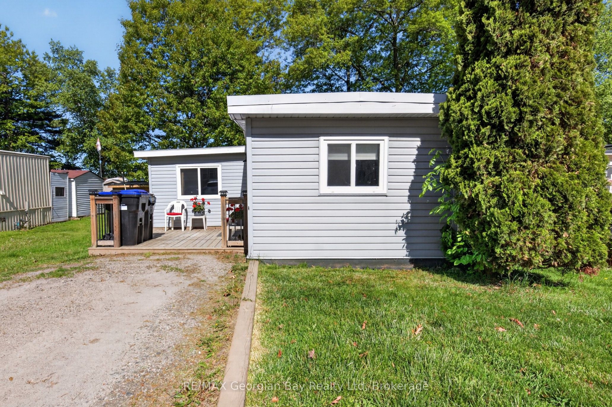 24 Lakeshore Road, Midland, ON, L4R 0B8