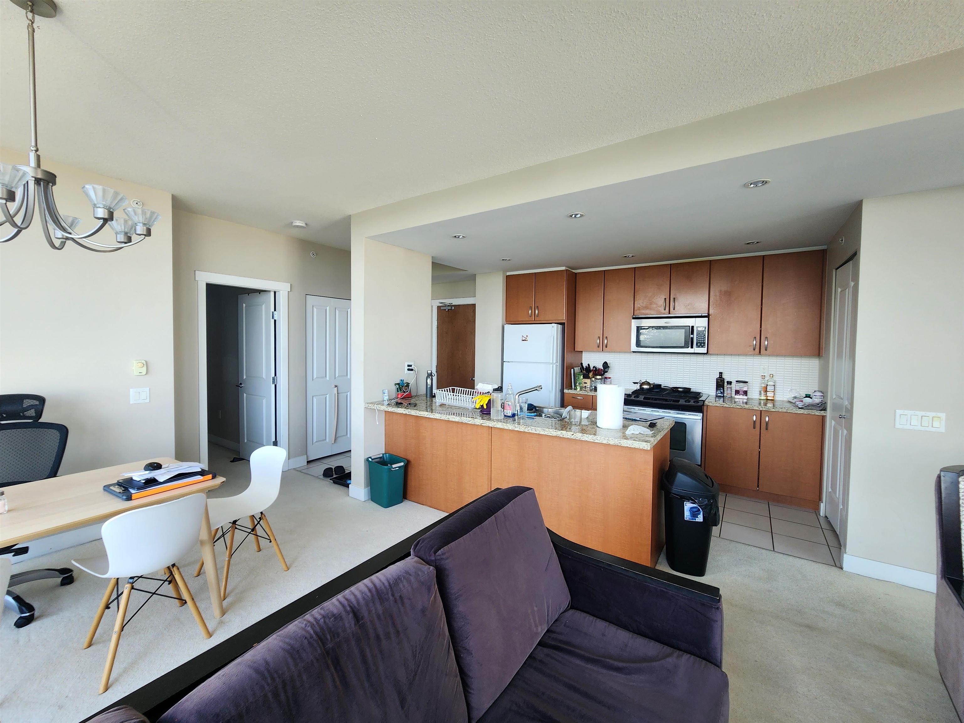 1106-9222 University Crescent, Burnaby, BC, V5A 0A6 photo 4