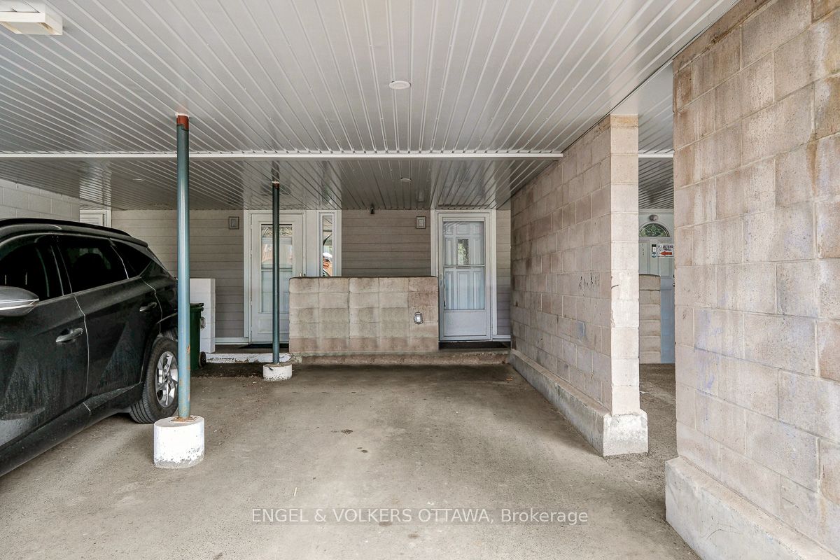 Additional image 3 of 133-3445 Uplands Drive, Ottawa, ON, K1V 9N5