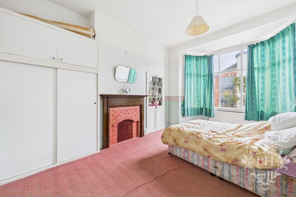 Additional image 5 of 4 bed terraced house for saleCoatham Road, Redcar TS10