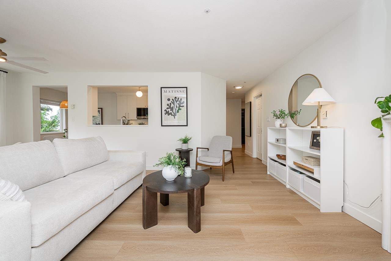 102-15140 29a Avenue, Surrey, BC, V4P 3B1 photo 5