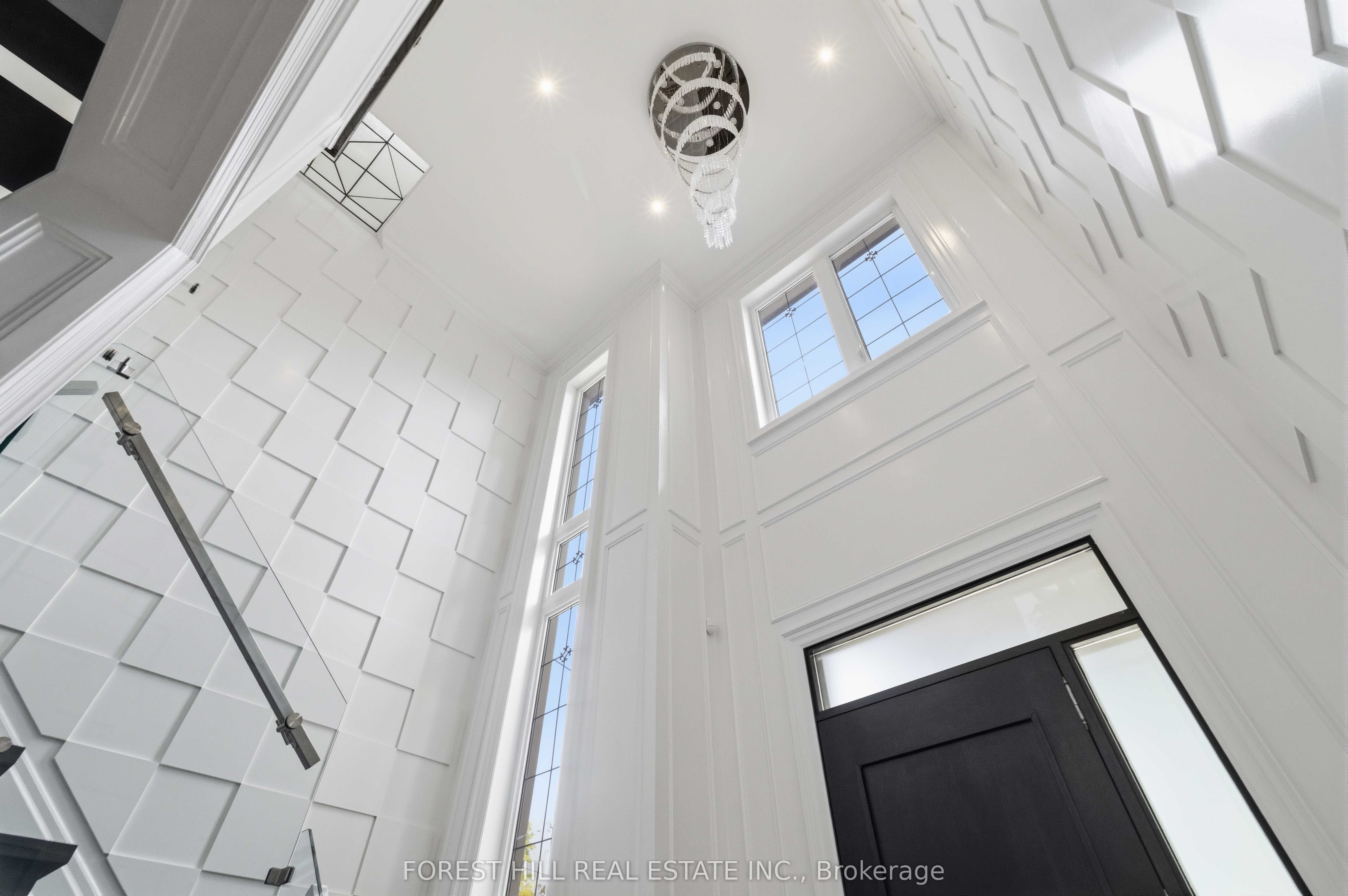 47 Harding Boulevard, Richmond Hill, ON, L4C 1S7 photo 2