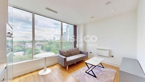 West Gate, London W5, Studio for sale