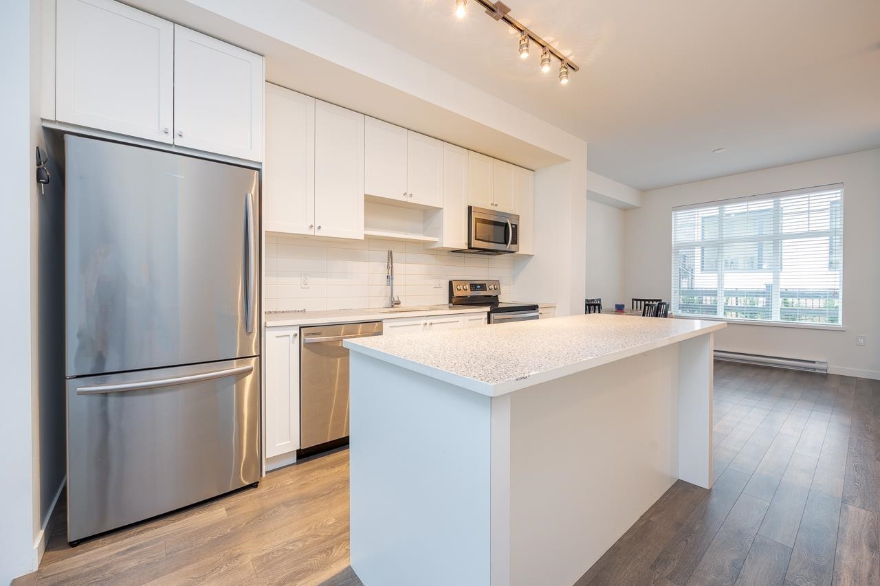 Additional image 5 of 4-13629 81a Avenue, Surrey, BC, V3W 3M4