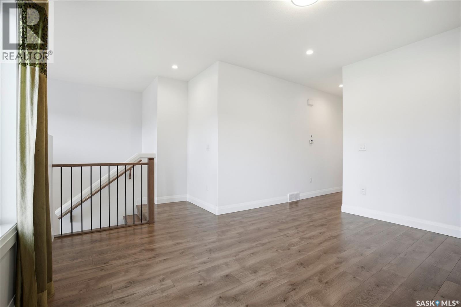 434 Mcarthur Crescent, Saskatoon, SK, S7L6Y3 photo 5