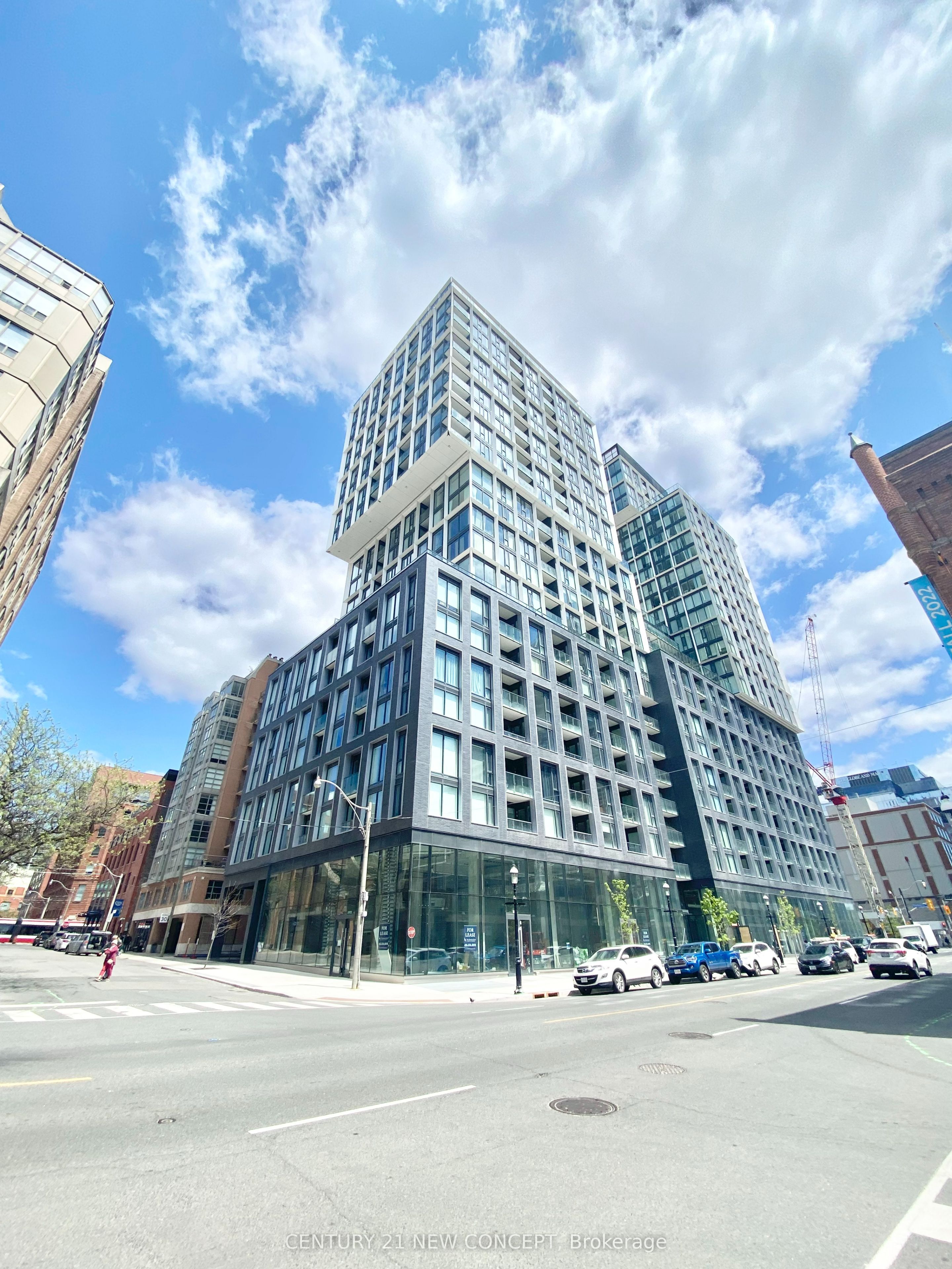 1009-158 Front Street E, Toronto, ON, M5A 0K9