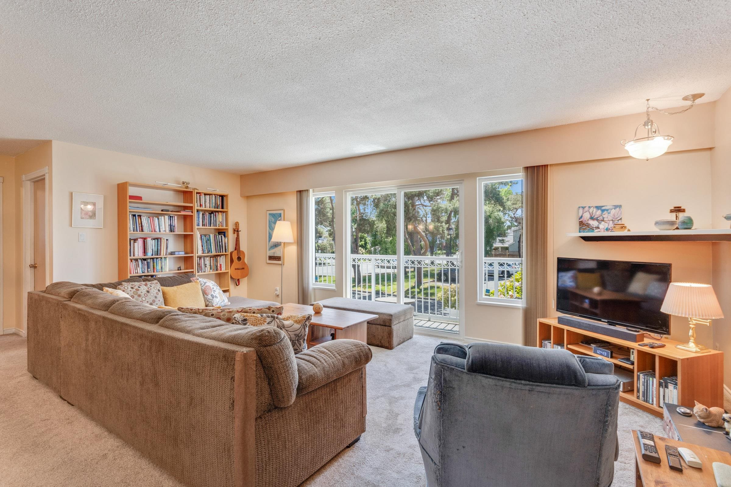 11231 Clipper Court, Richmond, BC, V7E 4M3 photo 3
