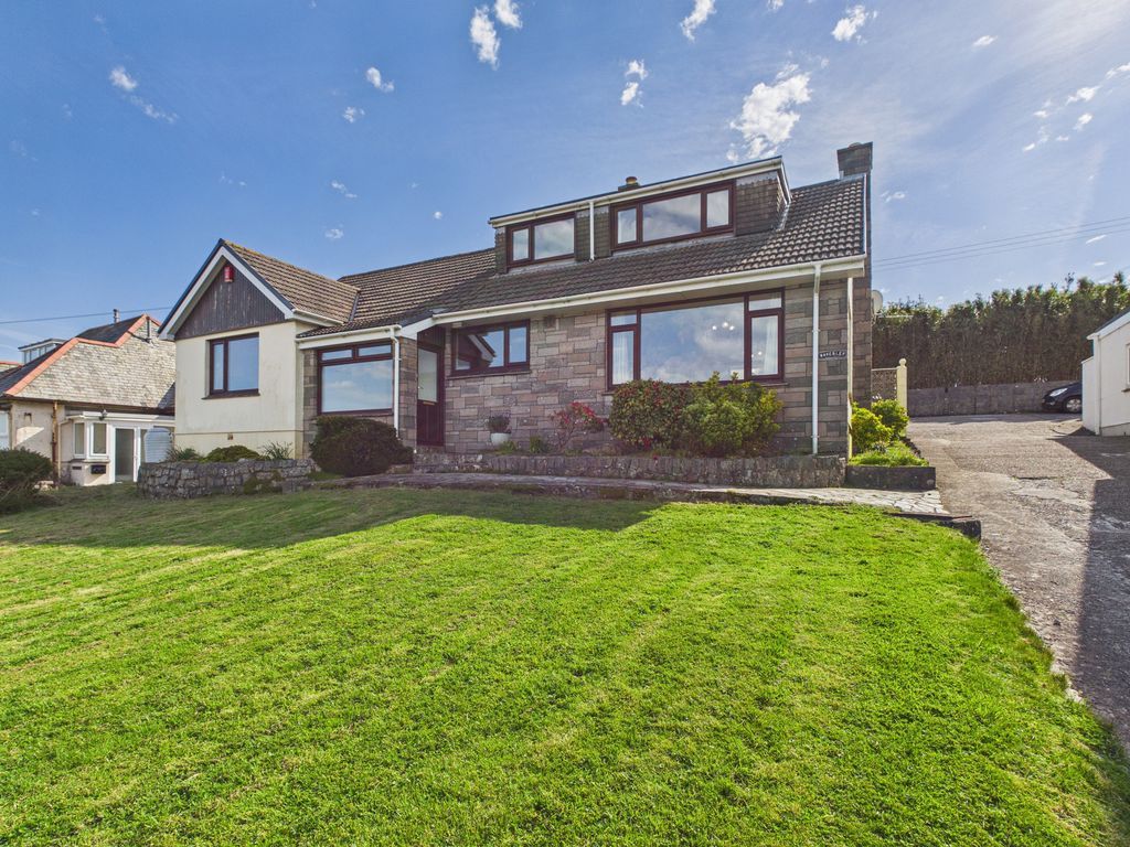 4 bed detached bungalow for saleMount Ambrose, Redruth TR15