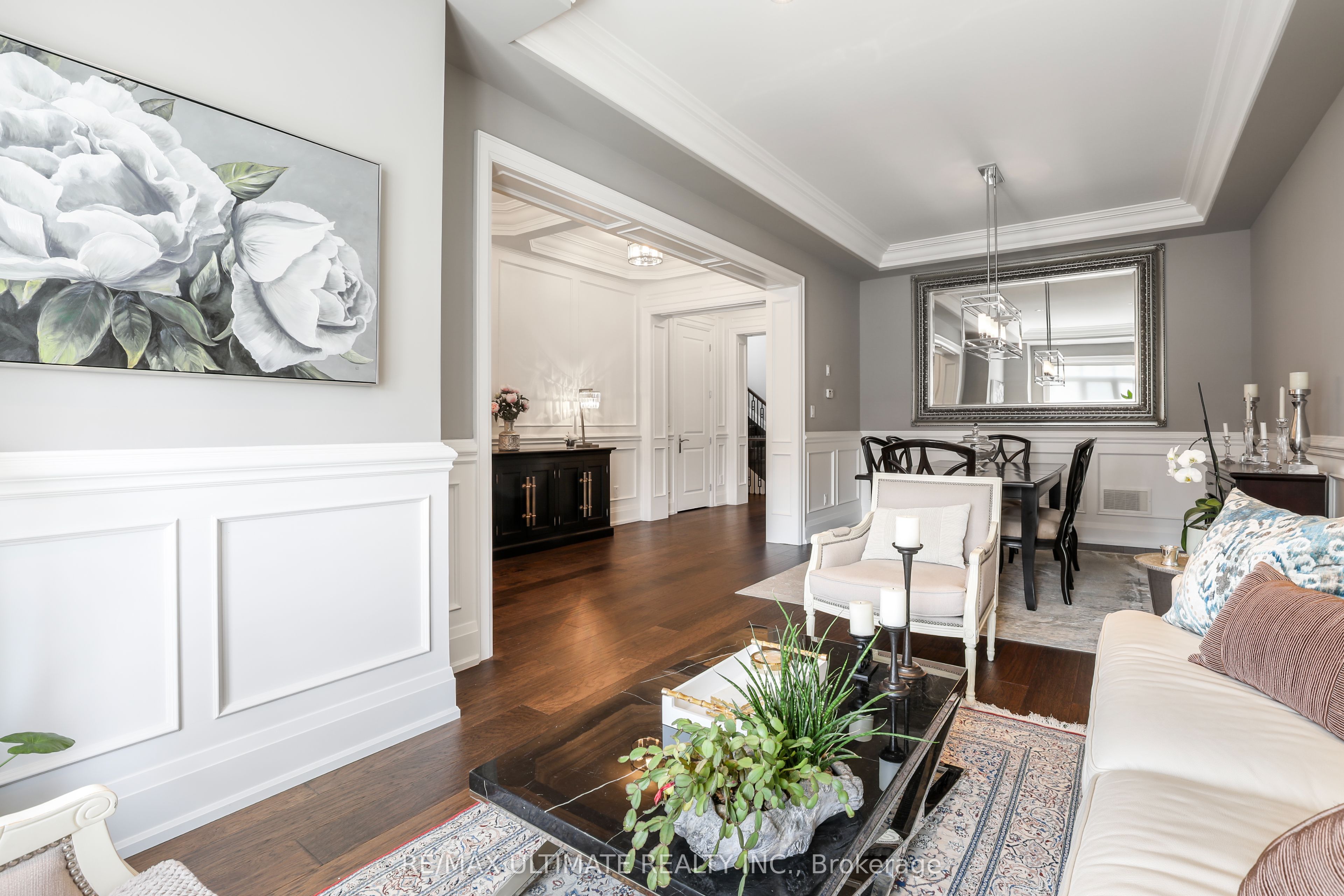 31 Presteign Avenue, Toronto, ON, M4B 3A9 photo 4