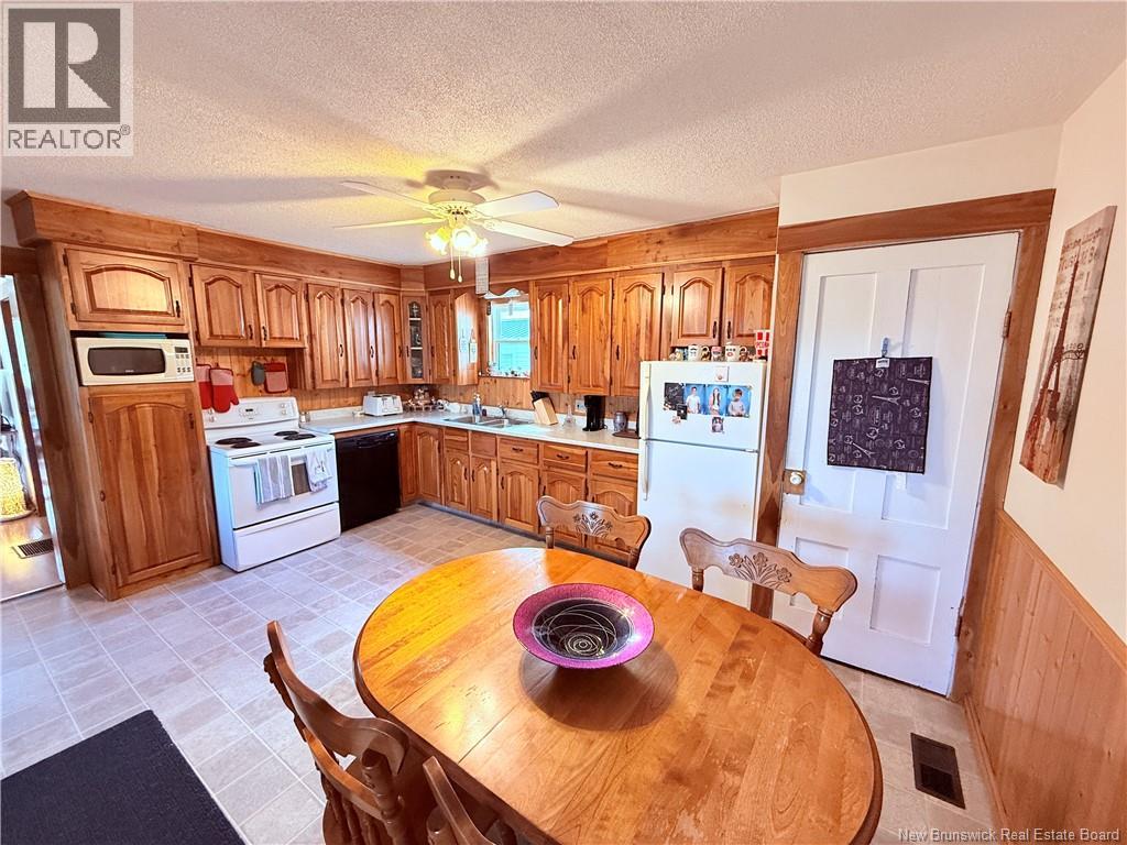 Additional image 6 of 128 Houlton Street, Woodstock, NB, E7M1Y9