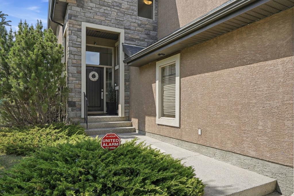 105 Cranridge Heights SE, Calgary, AB, T3M0C1 photo 4