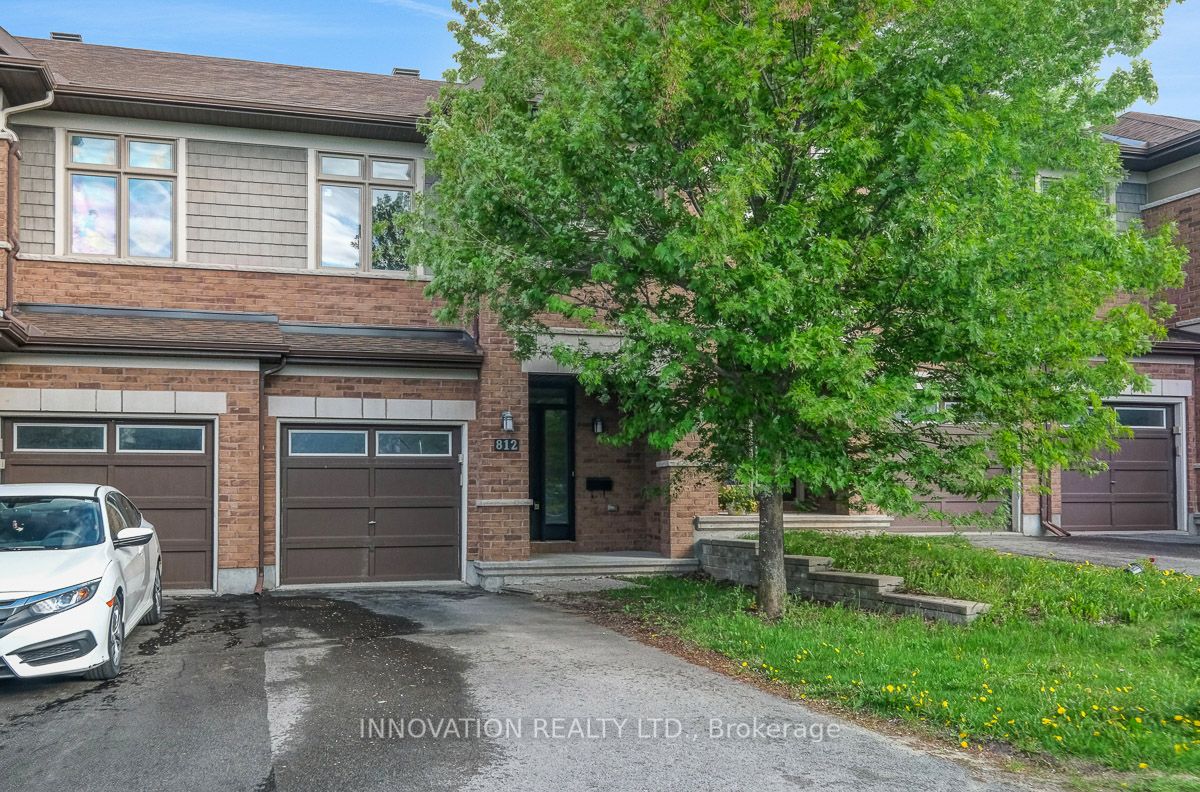 812 Fletcher Circle, Ottawa, ON, K2T 0B6