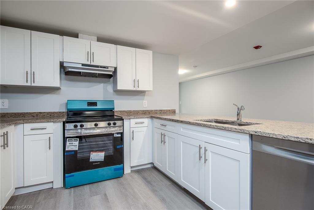 002-10 Queen Street, St. Thomas, ON, N5R 3H8