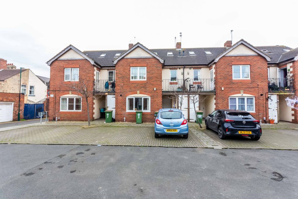 2 bed flat for saleRegency Mews, Redcar TS10