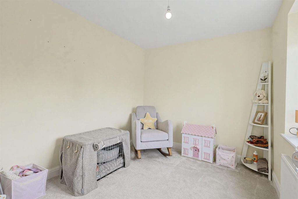 Additional image 18 of 5 bed detached house for saleElizabeth Gardens, Rochford SS4
