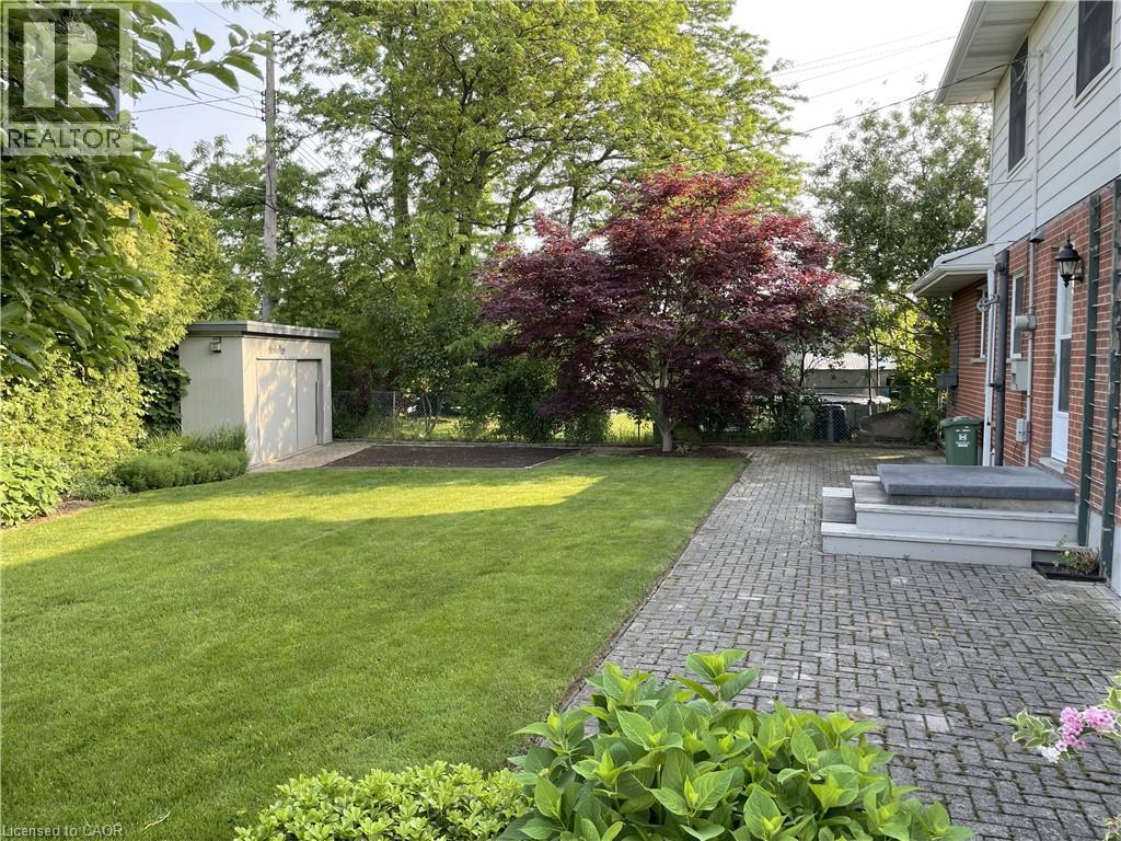 30 Lanscott Place, Hamilton, ON, L8K5G6 photo 3