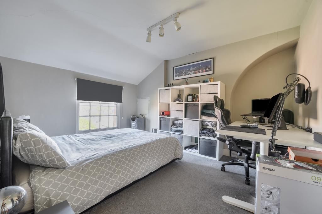 Additional image 20 of 4 bed terraced house for saleCastle Hill, Reading, Berkshire RG1