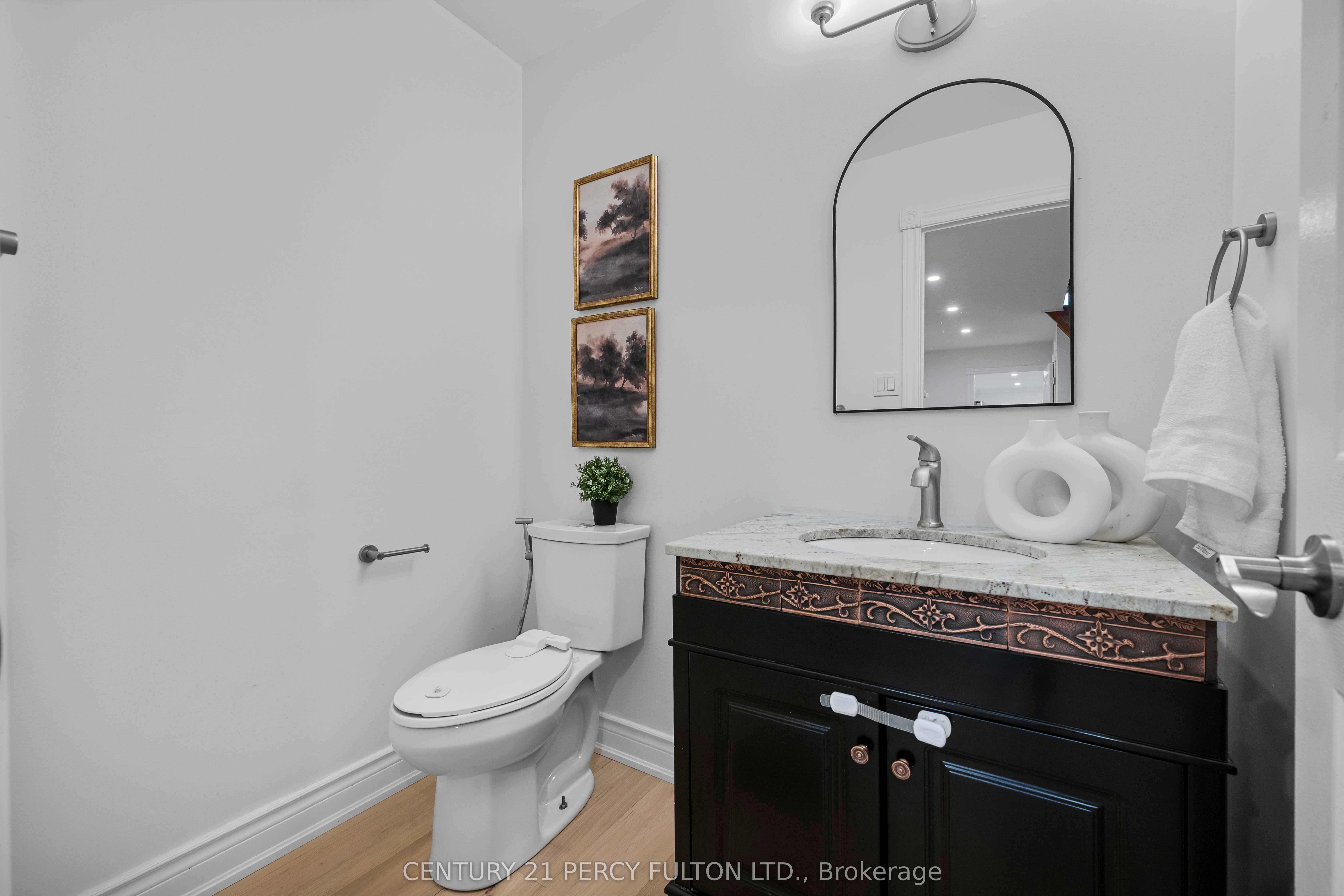 Additional image 4 of 5393 Glen Erin Drive, Mississauga, ON, L5M 5C8