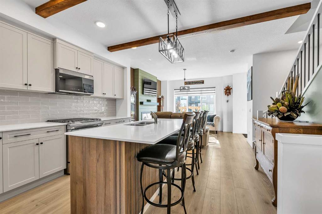 7 Emberside Park, Cochrane, AB, T4C3H8 photo 3