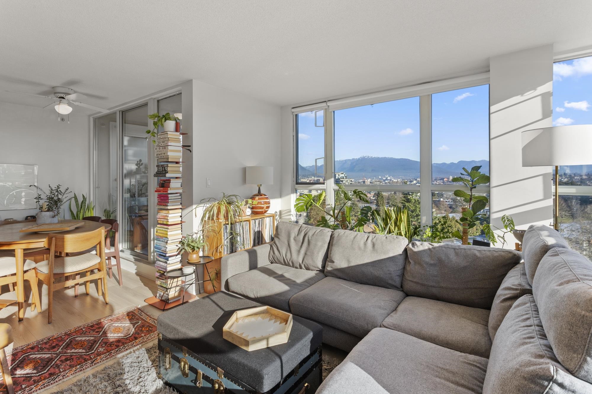 901-288 8th Avenue E, Vancouver, BC, V5T 4S8