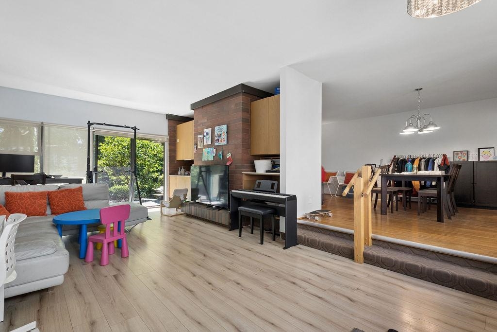 Additional image 4 of 406 Greensboro Place, Vancouver, BC, V5X 4M4