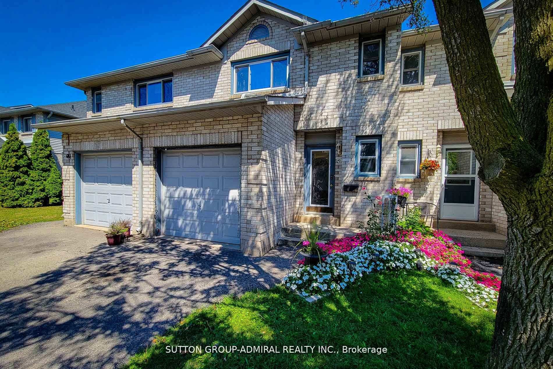 52-2 Royalwood Court, Hamilton, ON, L8E 4Z1 photo 2