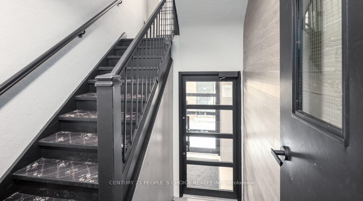 Additional image 3 of 6-875 Avenue Road, Toronto, ON, M5P 2K5