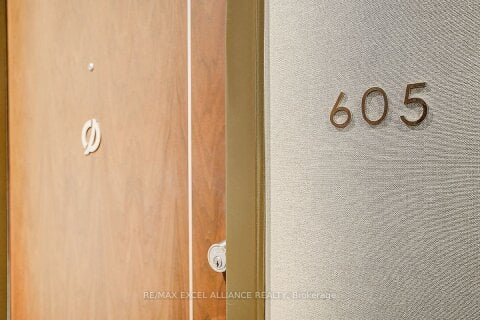 Additional image 8 of 605-90 Queens Wharf Road, Toronto, ON, M5V 0J4
