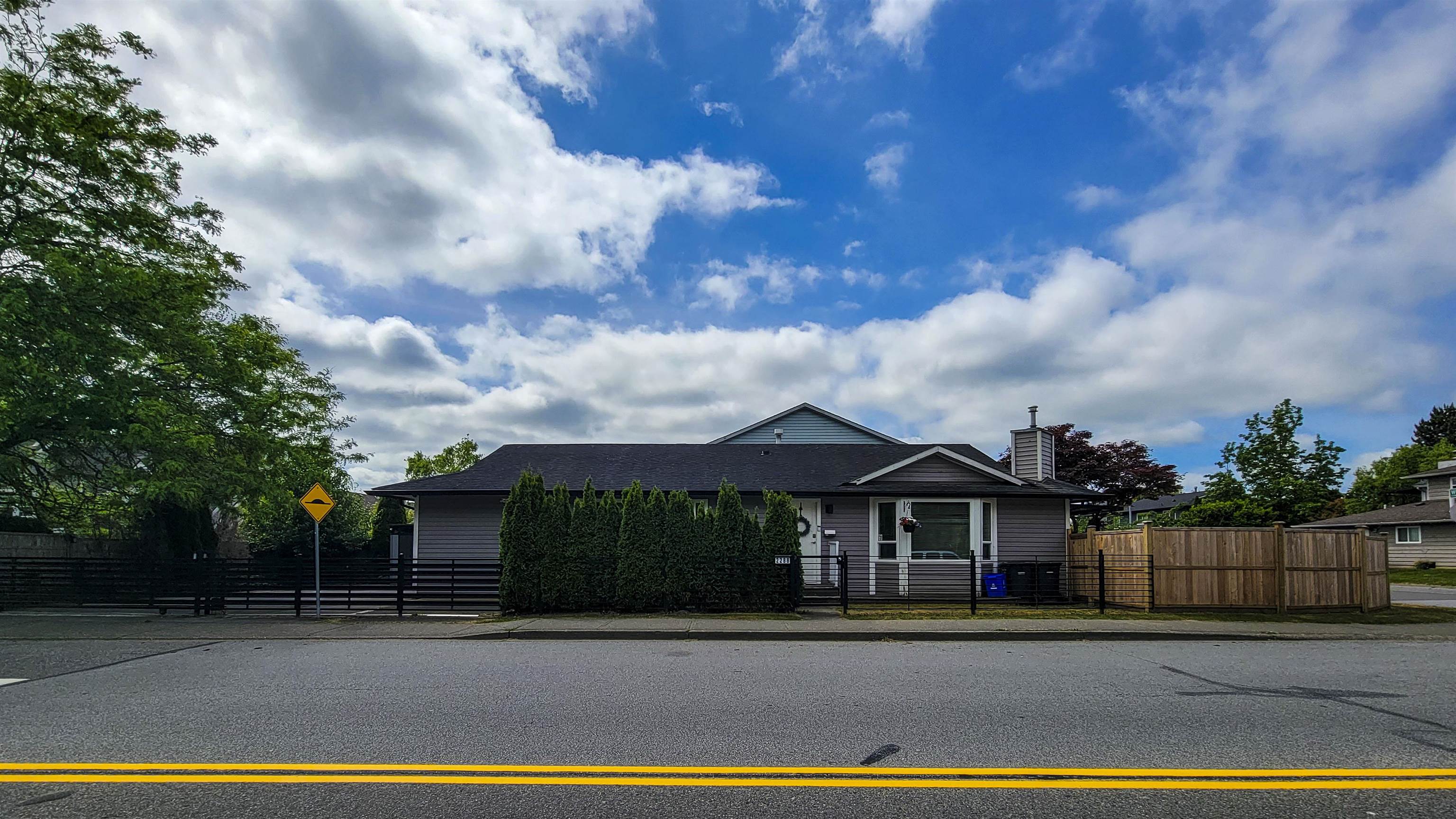 Additional image 2 of 2288 Willoughby Way, Langley, BC, V2Y 1K6