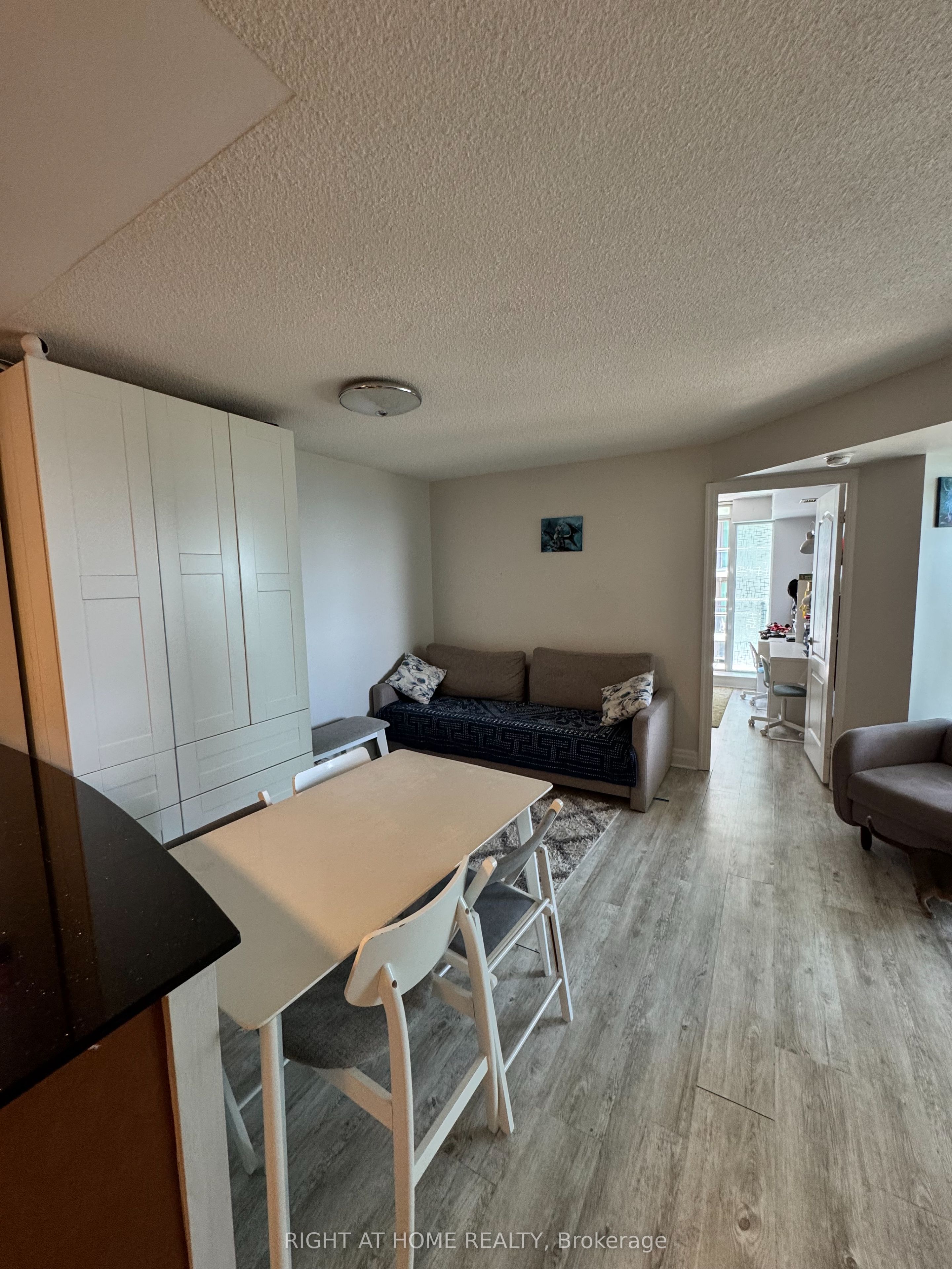 Additional image 4 of 906-2121 Lake Shore Boulevard W, Toronto, ON, M8V 1A1