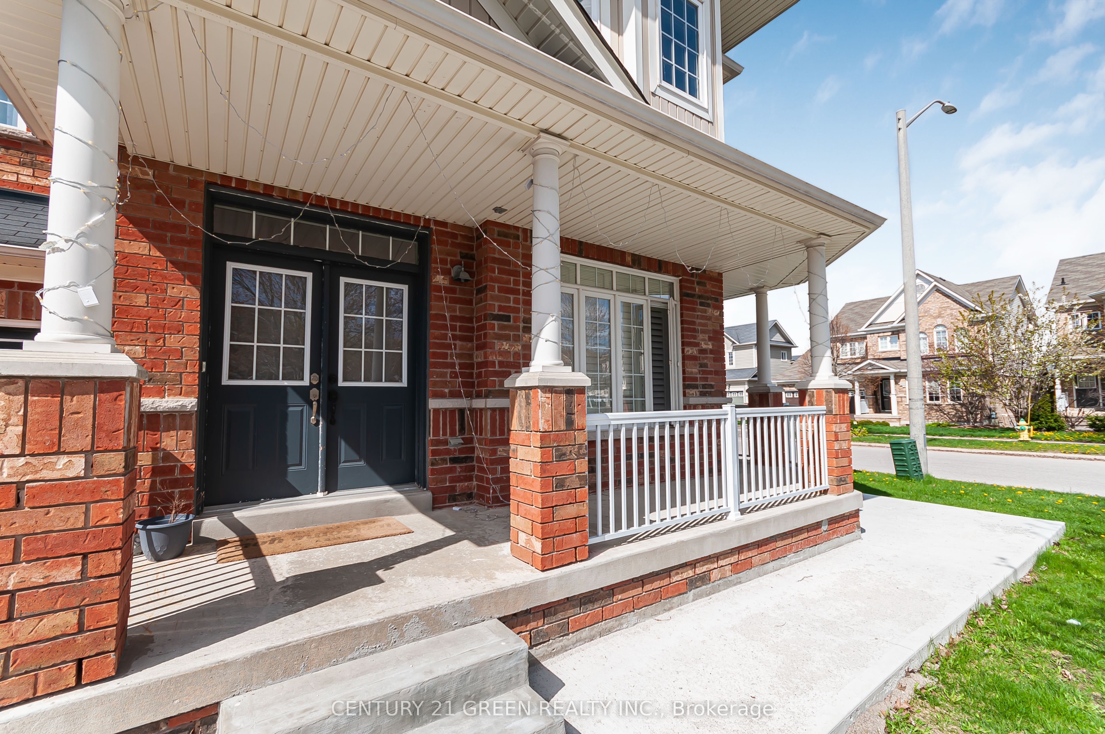 83 Diana Way, Barrie, ON, L4M 7J1 photo 3