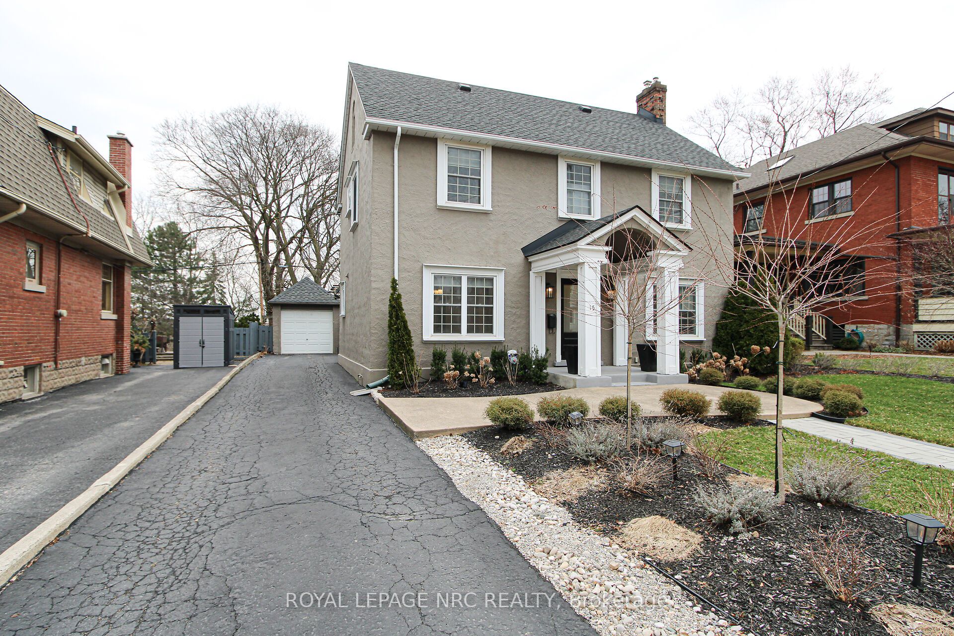 15 South Drive, St. Catharines, ON, L2R 4T9