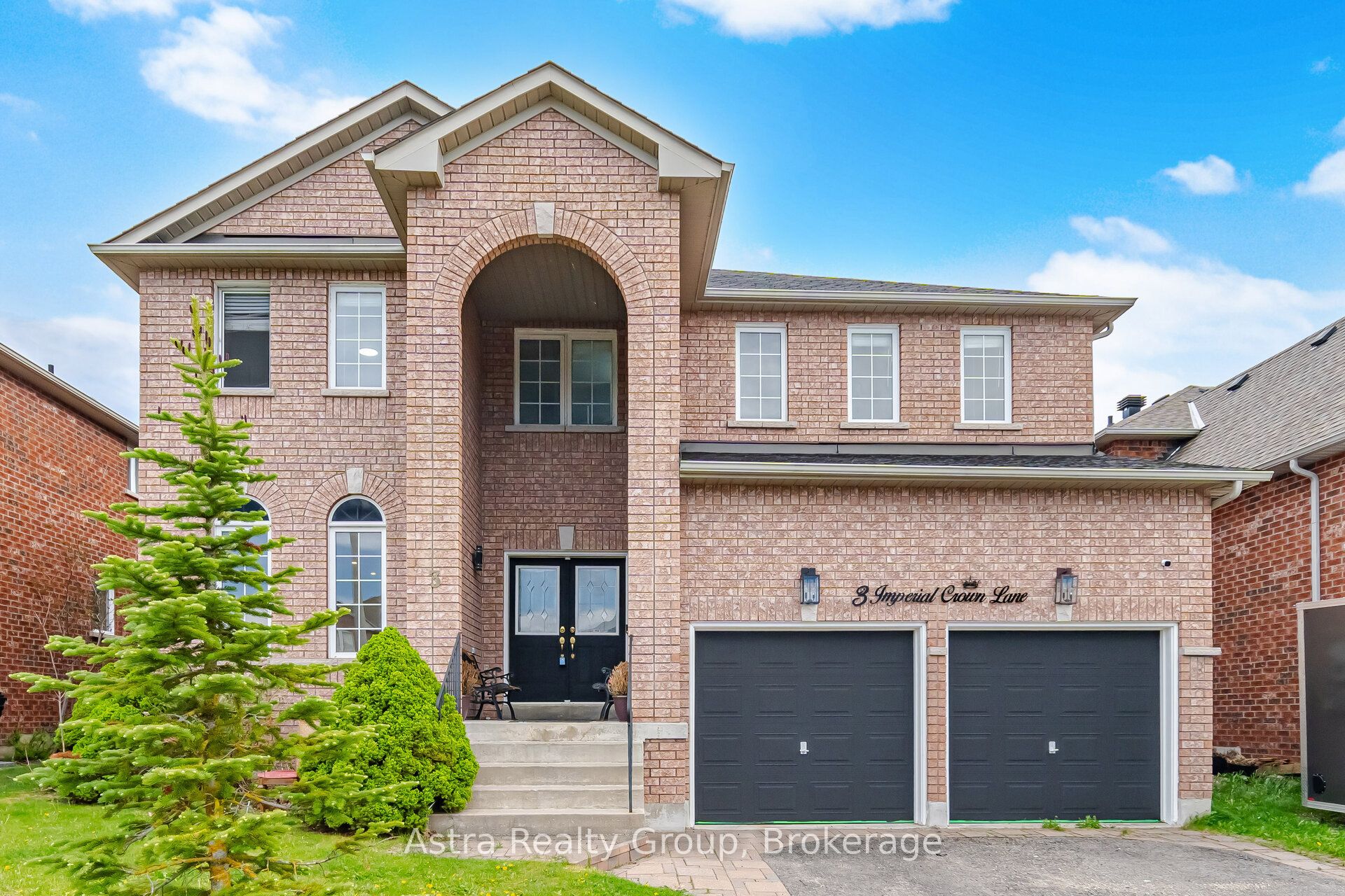 3 Imperial Crown Lane, Barrie, ON, L4N 0T3 photo 2