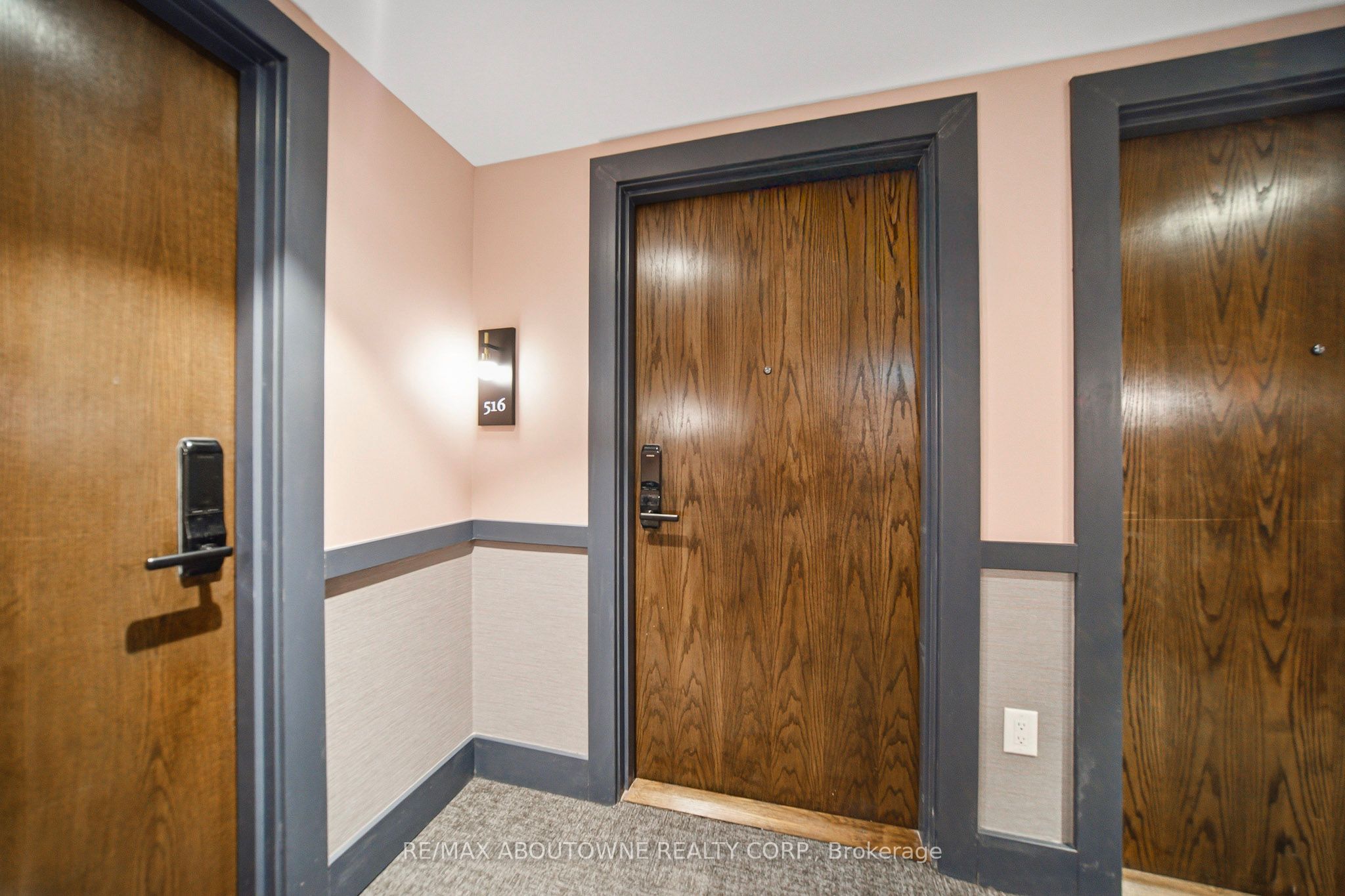 516-2782 Barton Street, Hamilton, ON, L8E 0L3 photo 3