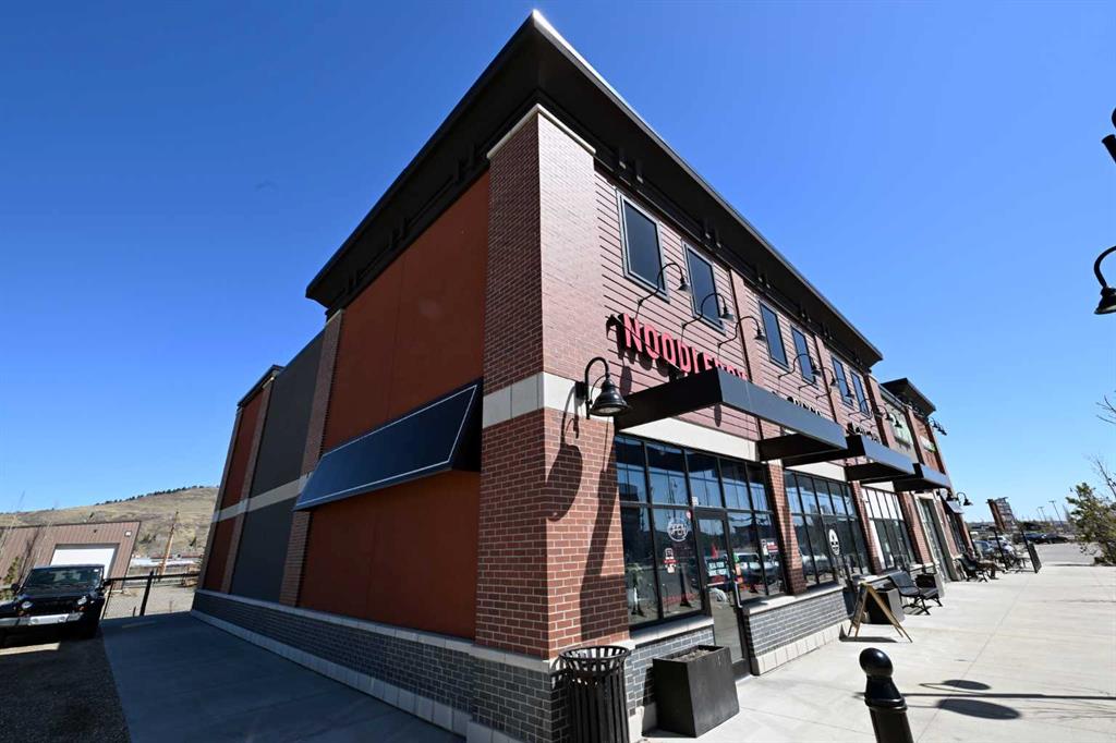 Unit 33-31 Bow Street, Cochrane, AB, T4C 2N1