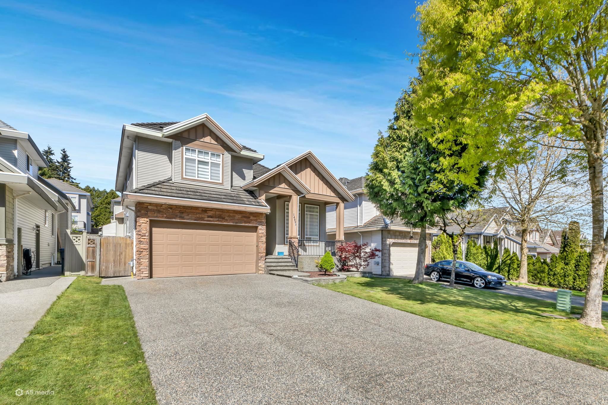 14893 67a Avenue, Surrey, BC, V3S 0P3 photo 2