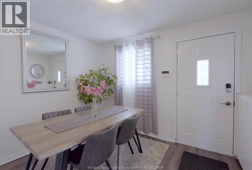 1073 Pierre Avenue, Windsor, ON, N9A2L1