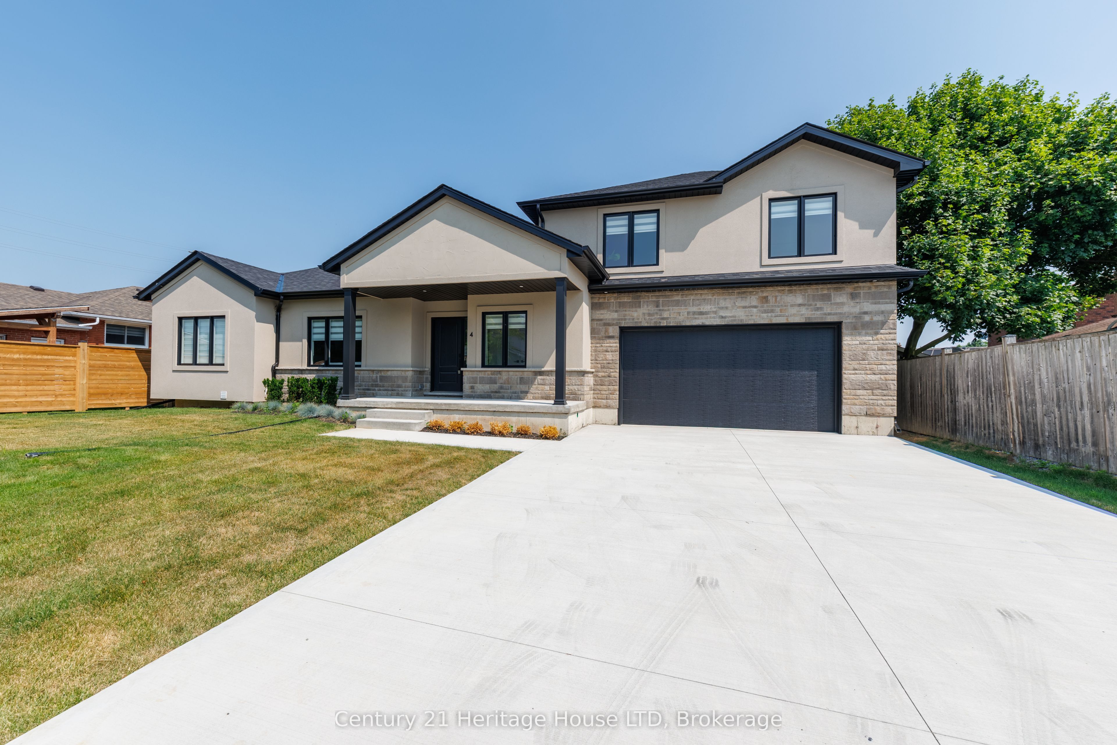 4 Meteor Street, St. Catharines, ON, L2S 2T1 photo 2