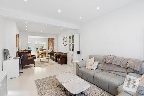 Glebe Way, Hornchurch RM11