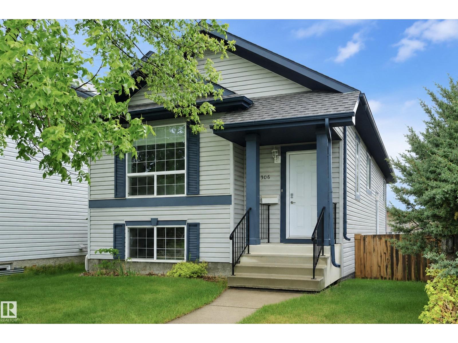 21306 87a Avenue NW, Edmonton, AB, T5T6T8