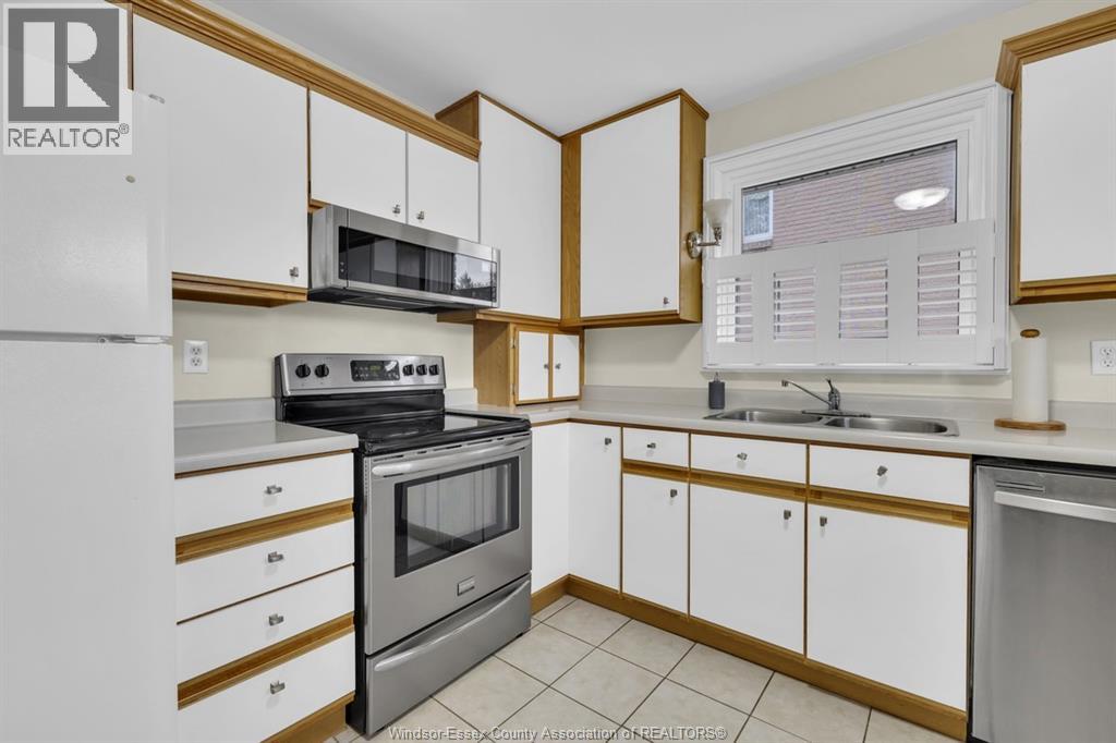 1028 Virginia , Windsor, ON, N8S2Y7 photo 4