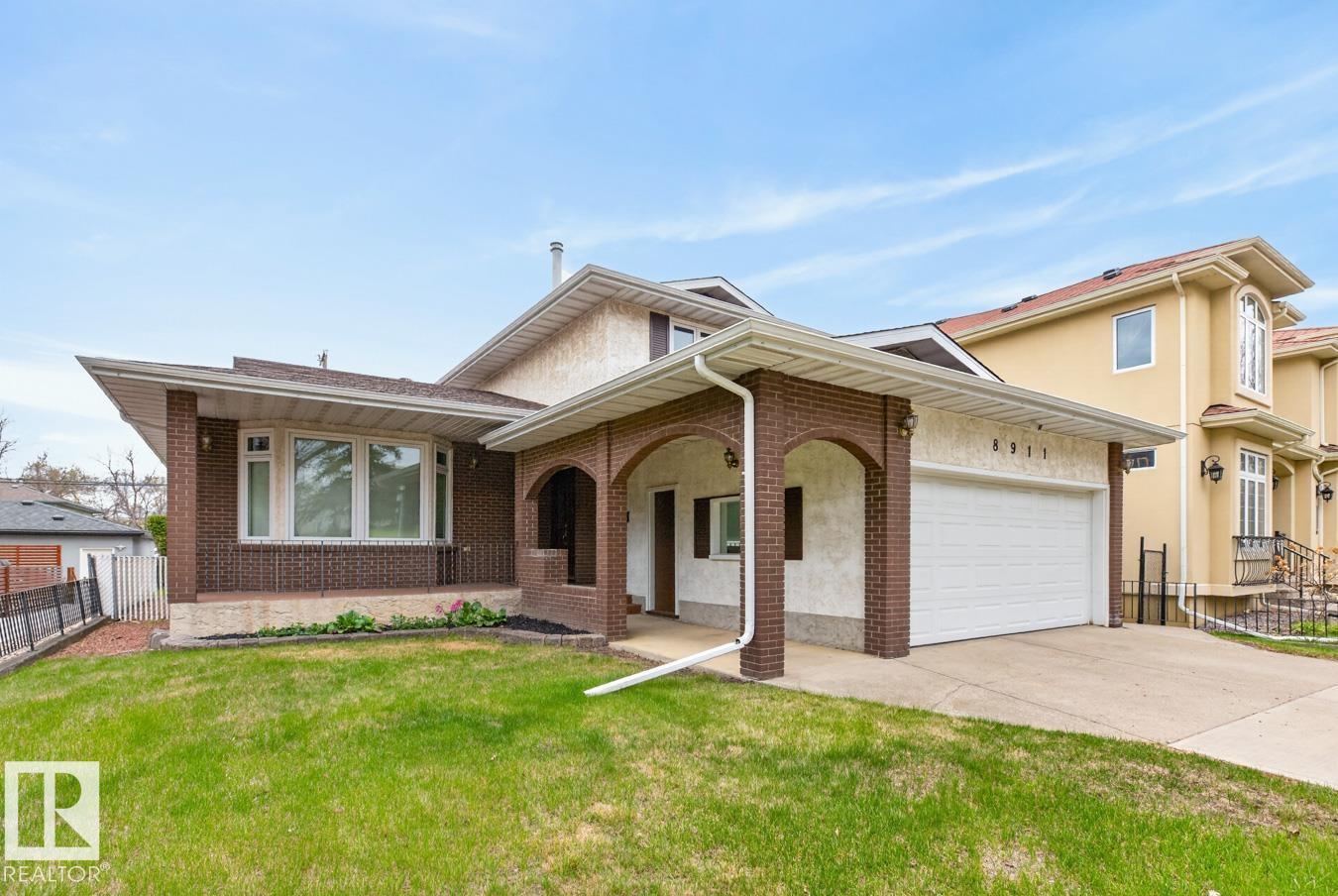 8911 84 Avenue NW, Edmonton, AB, T6C1E3 photo 4