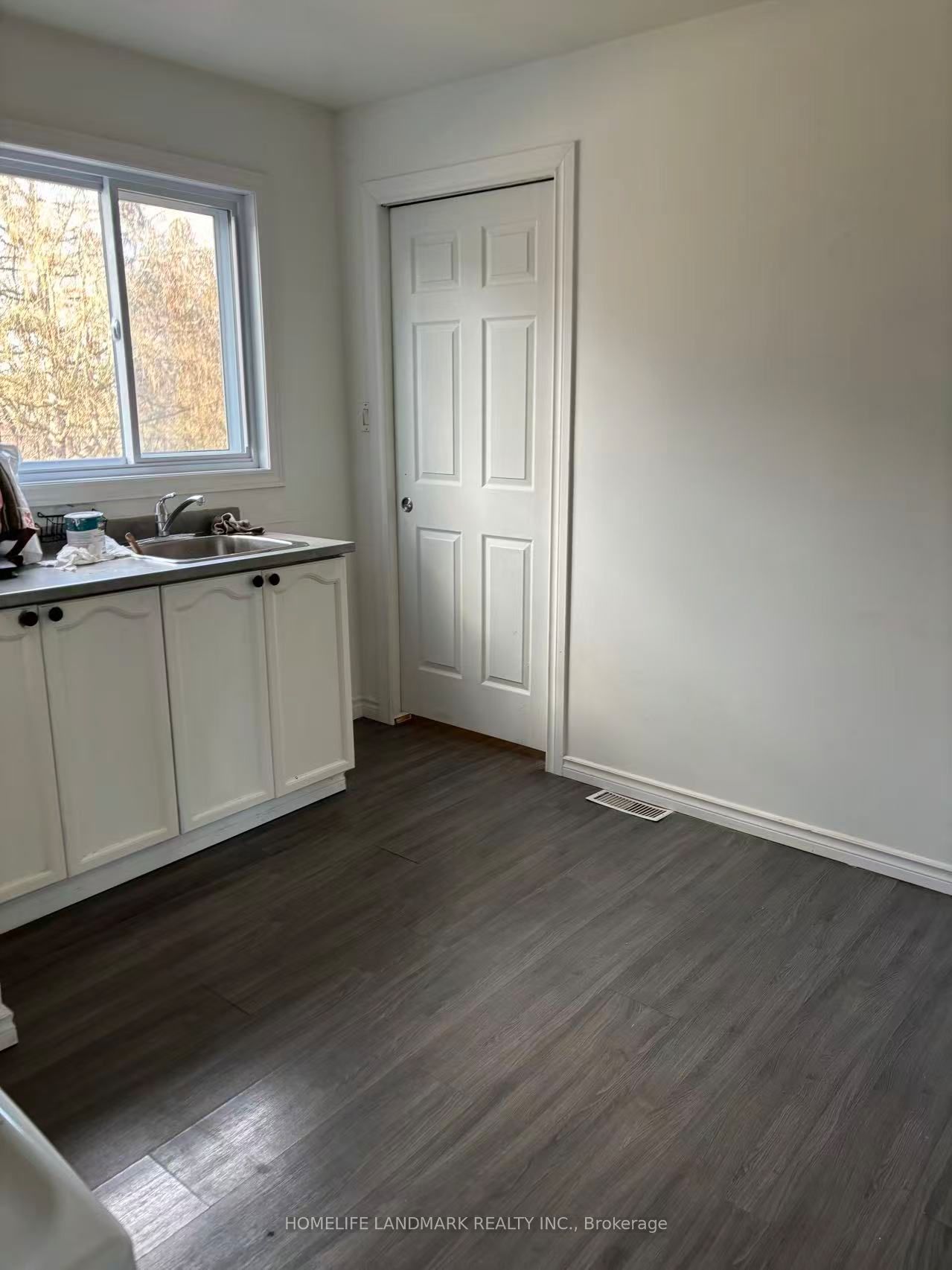 185 Sinclair Avenue, Oshawa, ON, L1J 1W1 photo 4