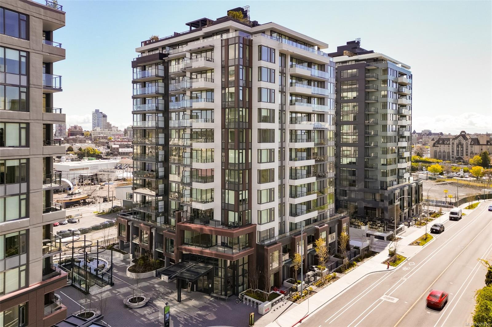 #204-363 Tyee Road, Victoria, BC, V9A 0B5