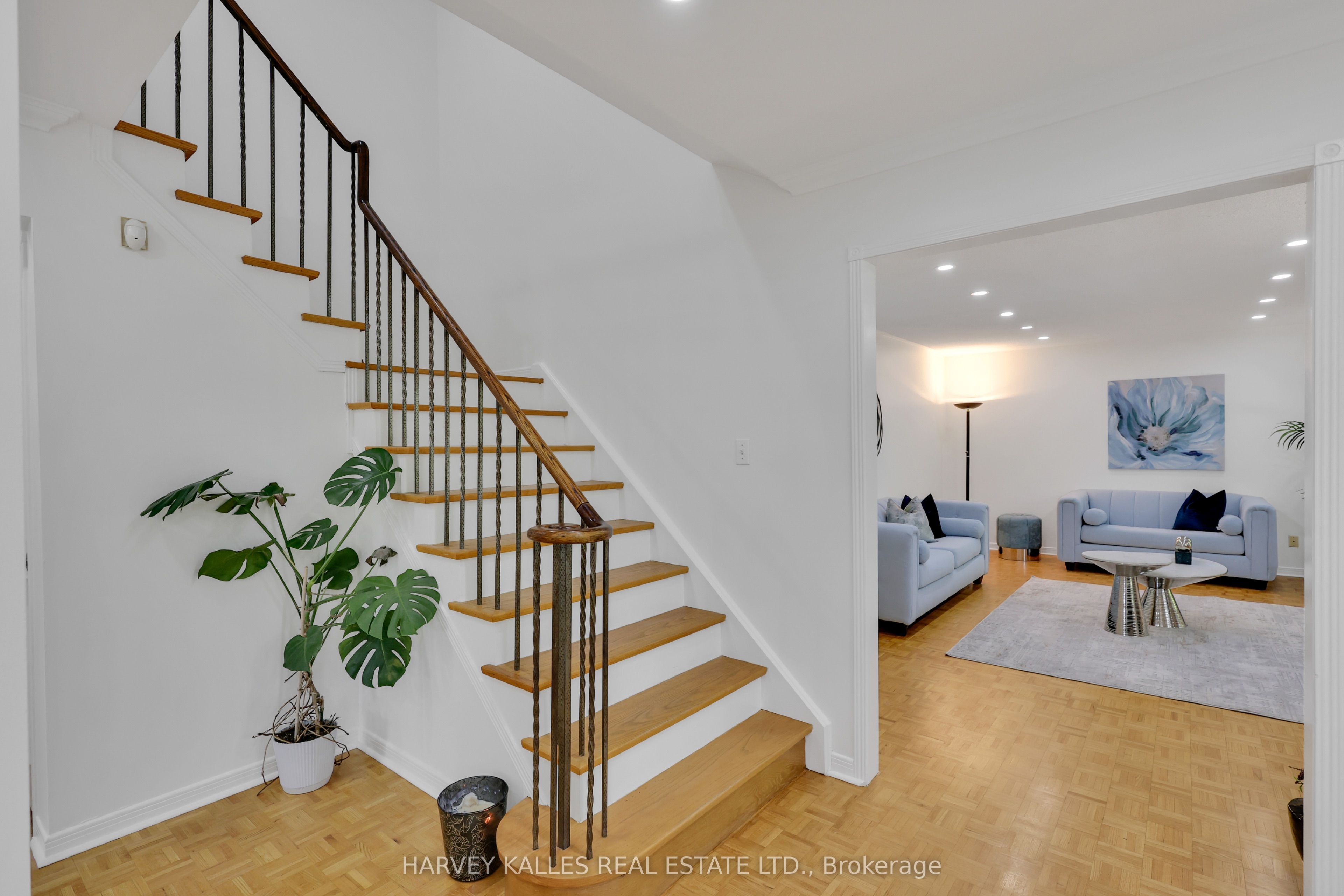 62 Aberfeldy Crescent, Markham, ON, L3T 4C4 photo 5