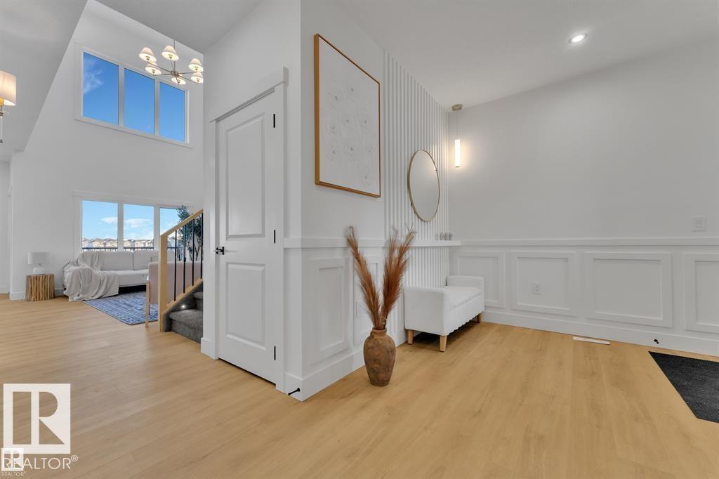 1129 Starling Drive NW, Edmonton, AB, T5S0V4 photo 5
